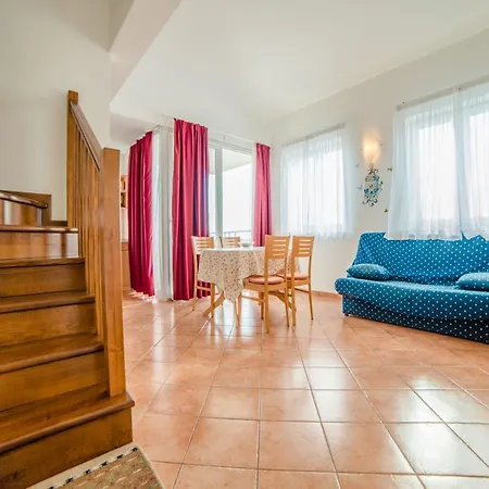 Apartman Leveric 230 *