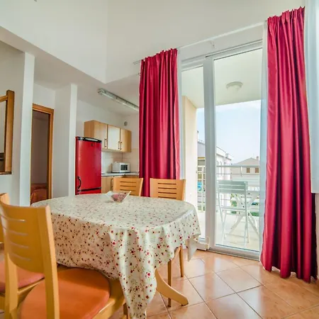 Apartman Leveric 230