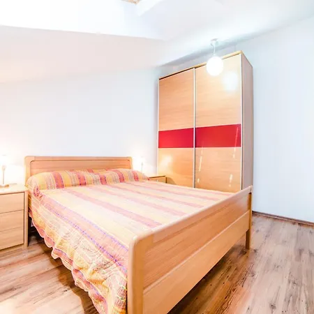 Leveric 230 Apartman Rovinj